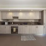 B03 - Luxury 2 Bed Near Marina 아파트