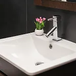B03 - Luxury 2 Bed Near Marina *