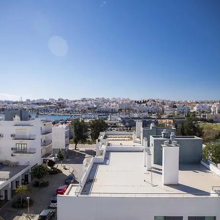 B03 - Luxury 2 Bed Near Marina * 라고스
