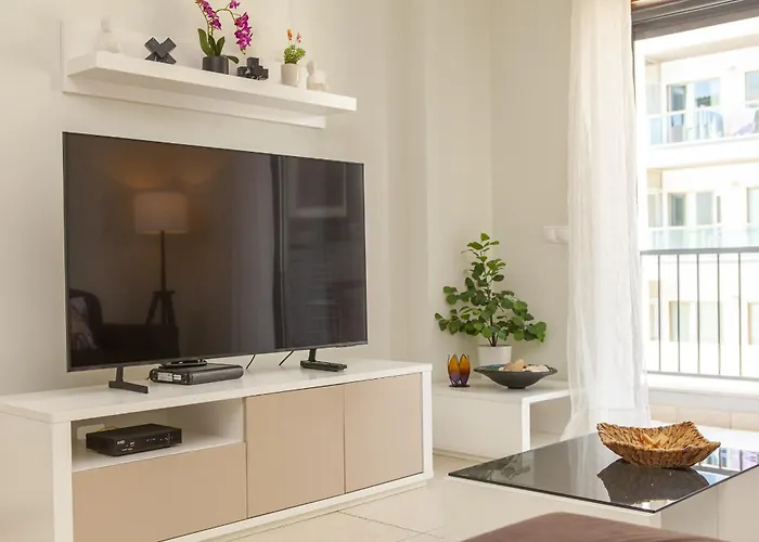 B03 - Luxury 2 Bed Near Marina Lagos