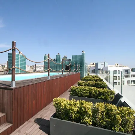B03 - Luxury 2 Bed Marina Apartamento
