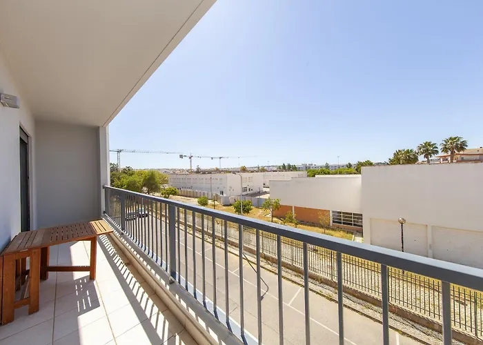 Апартаменты B03 - Luxury 2 Bed Near Marina *