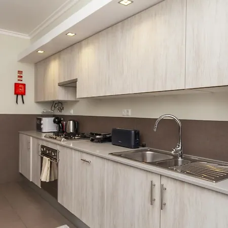 Апартаменты B03 - Luxury 2 Bed Marina *